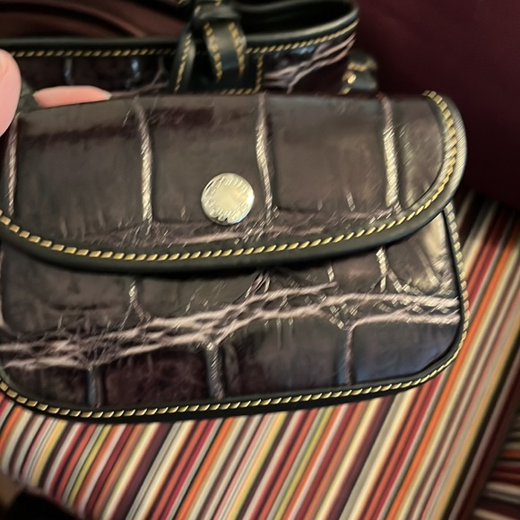 Pre owned Rare Dooney & Bourke Purple smoke tote with wallet. - Picture 2 of 14